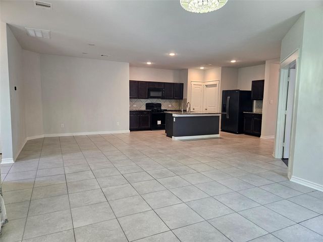 2833 Bretton Woods Drive, Conroe, TX 77301