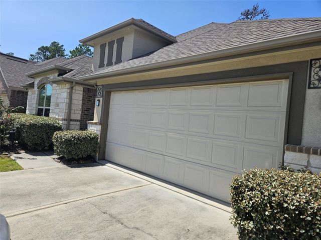 2833 Bretton Woods Drive, Conroe, TX 77301