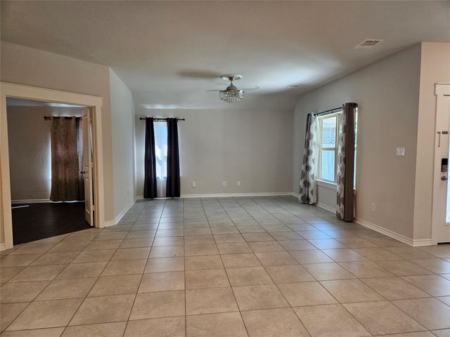 2833 Bretton Woods Drive, Conroe, TX 77301