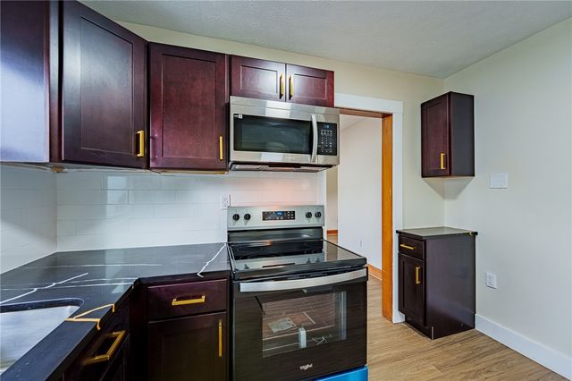 258 E Siebenthaler Avenue, Dayton, OH 45405