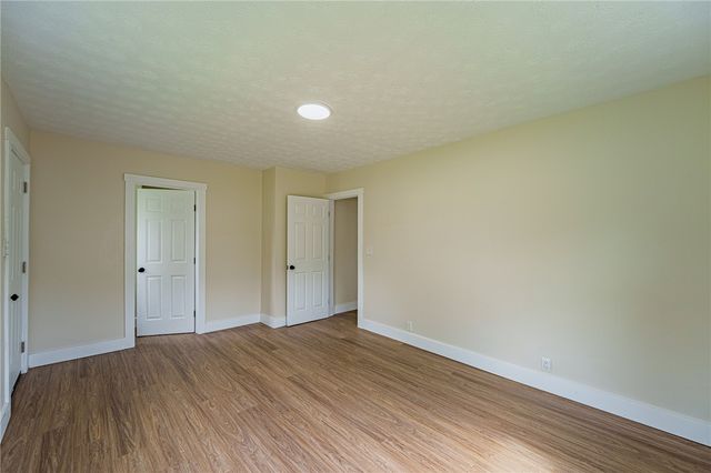 258 E Siebenthaler Avenue, Dayton, OH 45405