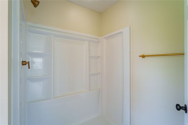 258 E Siebenthaler Avenue, Dayton, OH 45405