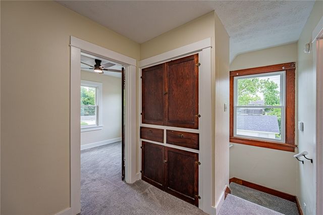 258 E Siebenthaler Avenue, Dayton, OH 45405