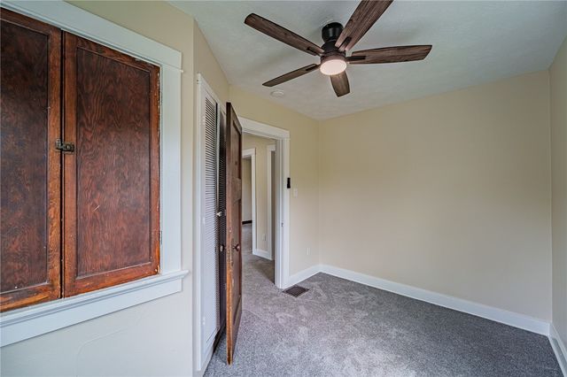 258 E Siebenthaler Avenue, Dayton, OH 45405
