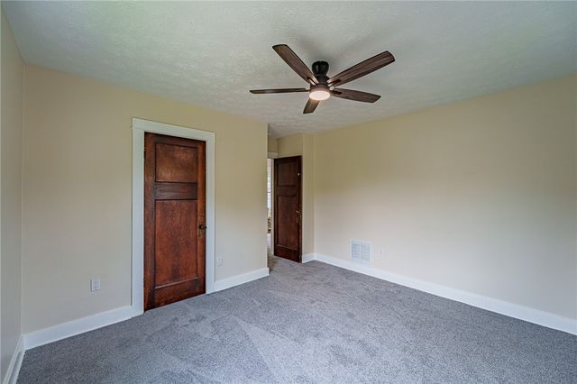 258 E Siebenthaler Avenue, Dayton, OH 45405