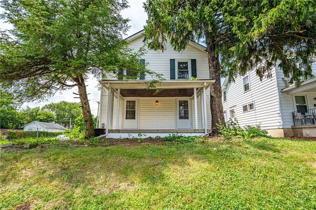 258 E Siebenthaler Avenue, Dayton, OH 45405
