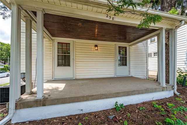 258 E Siebenthaler Avenue, Dayton, OH 45405