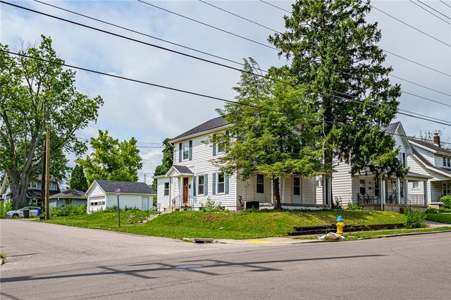 258 E Siebenthaler Avenue, Dayton, OH 45405