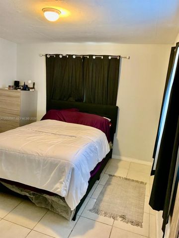 1350 NE 119th Street 135021, Miami, FL 33161