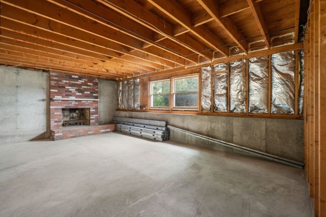 14 Glenn Ave, Salem, MA 01970
