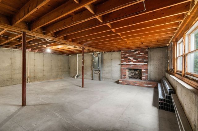 14 Glenn Ave, Salem, MA 01970
