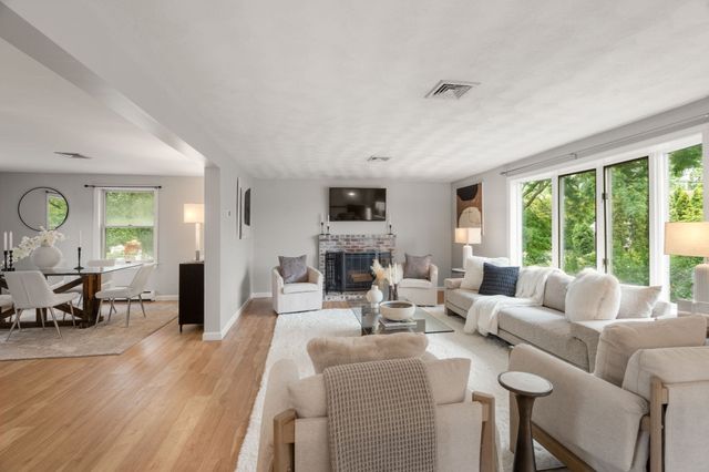 14 Glenn Ave, Salem, MA 01970