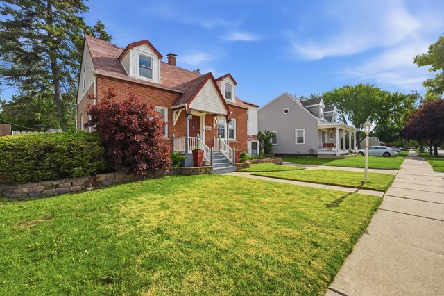 5910 W 88th Street, Oak Lawn, IL 60453