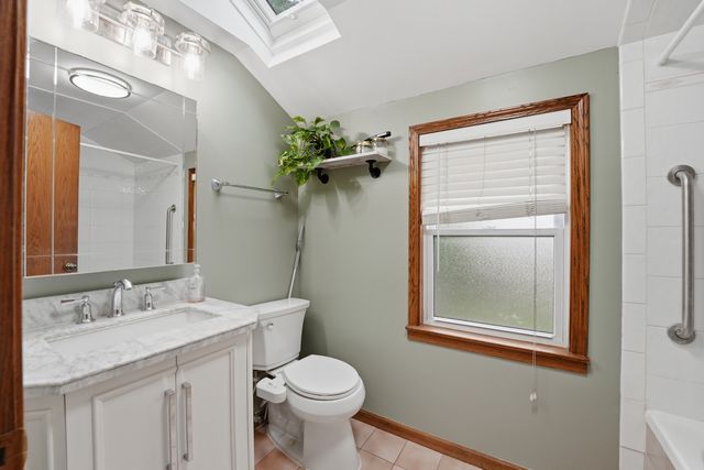 5910 W 88th Street, Oak Lawn, IL 60453