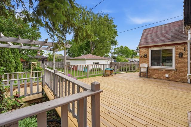 5910 W 88th Street, Oak Lawn, IL 60453