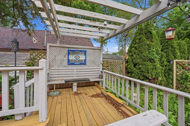 5910 W 88th Street, Oak Lawn, IL 60453