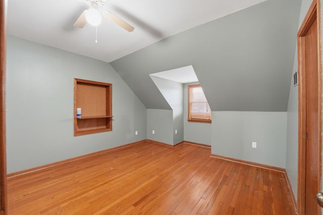 5910 W 88th Street, Oak Lawn, IL 60453