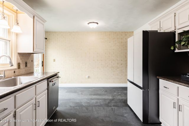 1443 Brookfield Road, Charlotte, MI 48813