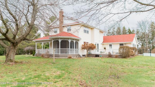 1443 Brookfield Road, Charlotte, MI 48813