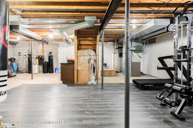 1443 Brookfield Road, Charlotte, MI 48813