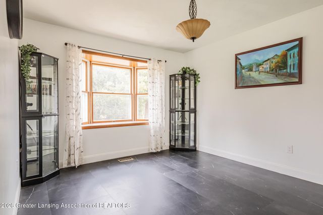 1443 Brookfield Road, Charlotte, MI 48813