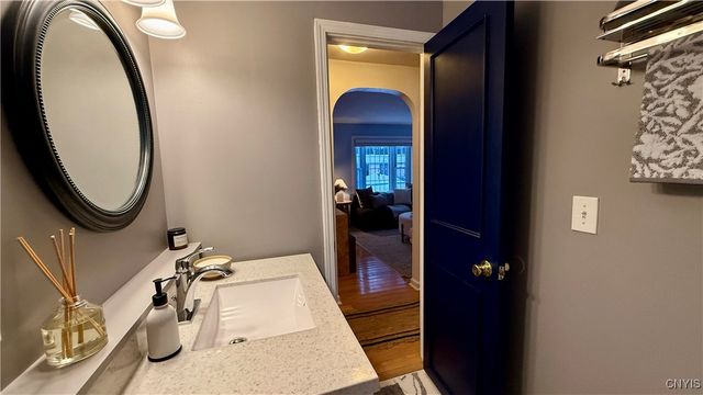 107 Juanita Drive, Salina, NY 13090