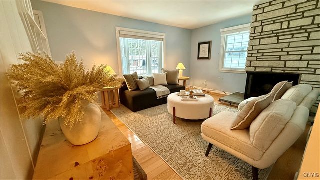 107 Juanita Drive, Salina, NY 13090