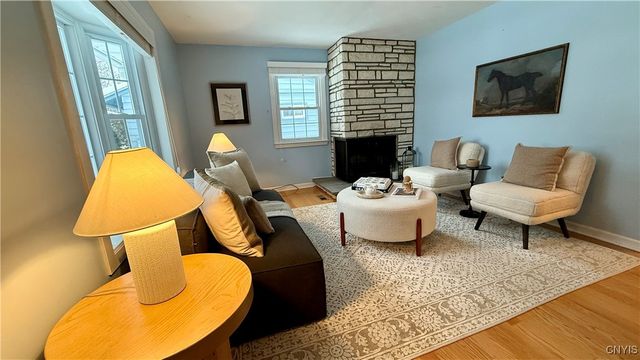 107 Juanita Drive, Salina, NY 13090