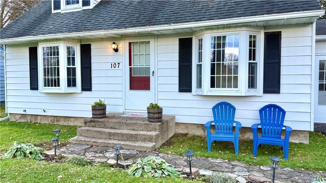 107 Juanita Drive, Salina, NY 13090