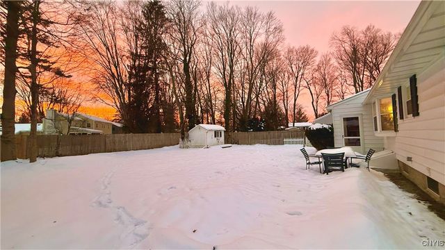 107 Juanita Drive, Salina, NY 13090