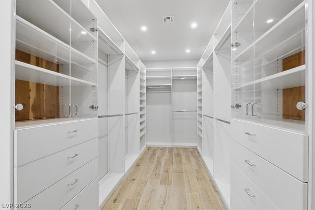 1939 Orchard Mist Street, Las Vegas, NV 89135