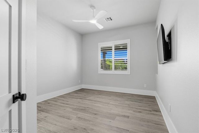 1939 Orchard Mist Street, Las Vegas, NV 89135