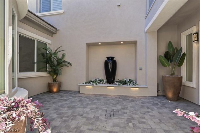 1939 Orchard Mist Street, Las Vegas, NV 89135