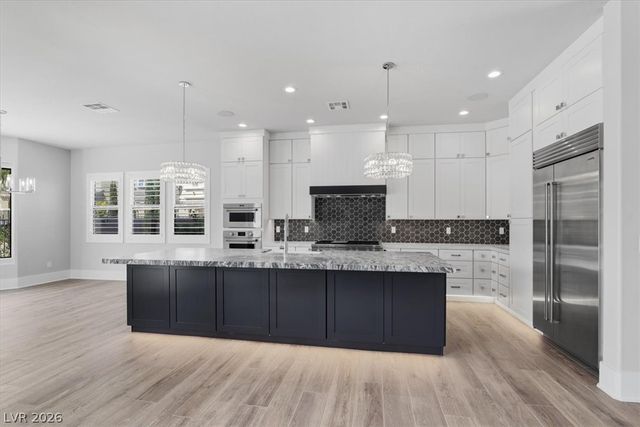 1939 Orchard Mist Street, Las Vegas, NV 89135