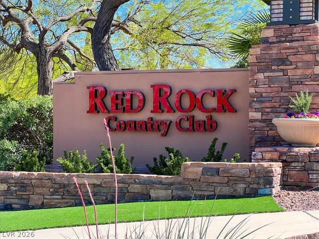 1939 Orchard Mist Street, Las Vegas, NV 89135