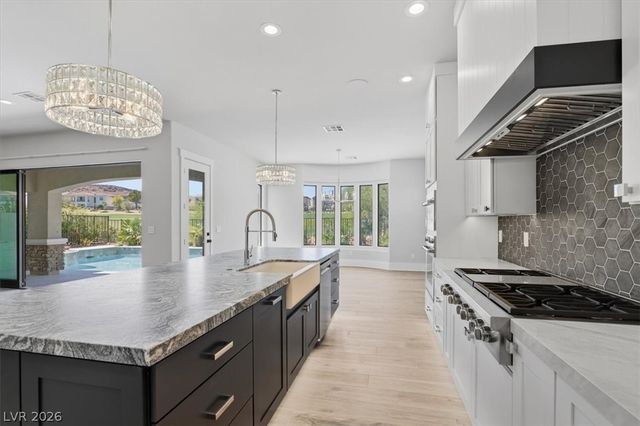 1939 Orchard Mist Street, Las Vegas, NV 89135