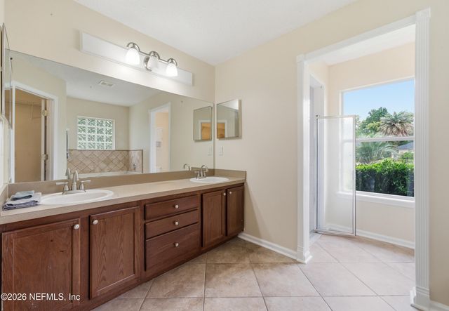 4032 EDGELAND Trail, Middleburg, FL 32068