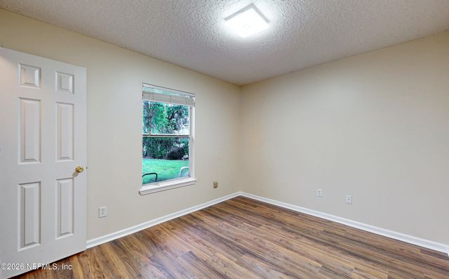 4032 EDGELAND Trail, Middleburg, FL 32068