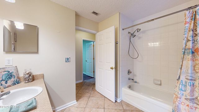 4032 EDGELAND Trail, Middleburg, FL 32068