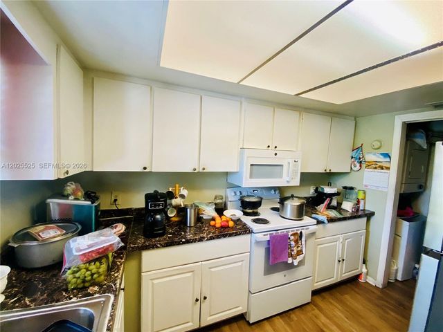 1702 S Dixie Hwy 15 15, Lake Worth, FL 33460
