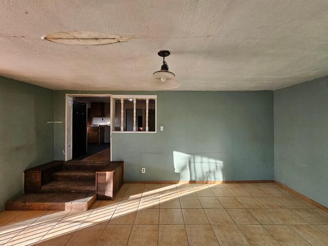 22 Miguel Road, Los Lunas, NM 87031