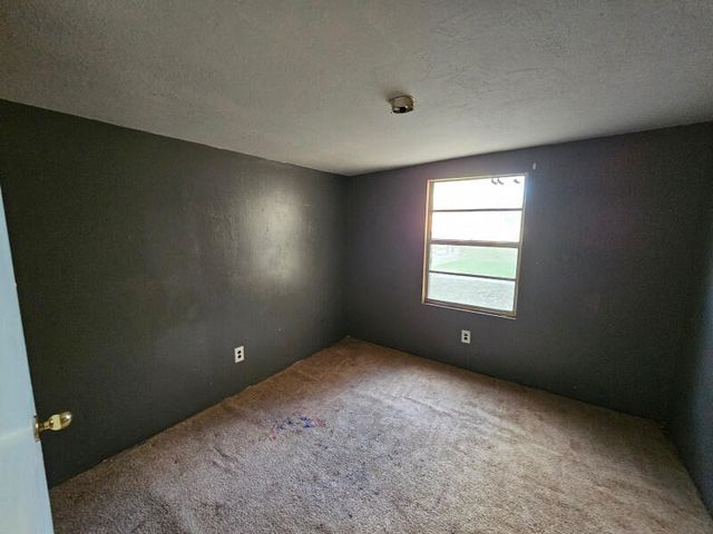 22 Miguel Road, Los Lunas, NM 87031