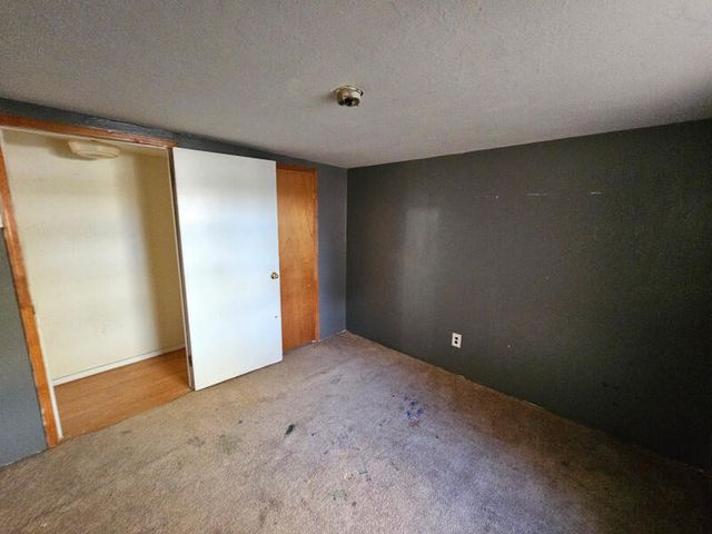 22 Miguel Road, Los Lunas, NM 87031