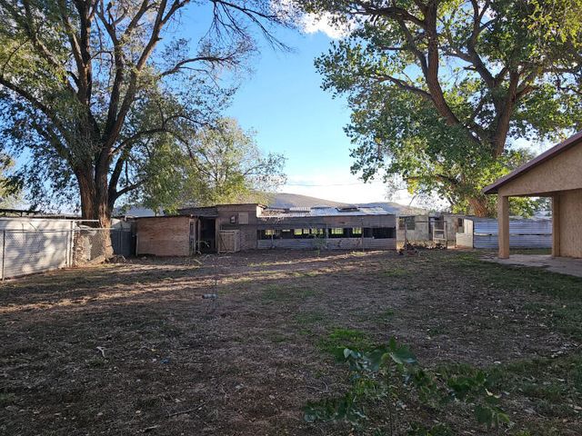 22 Miguel Road, Los Lunas, NM 87031