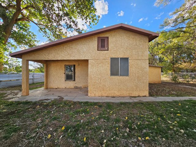 22 Miguel Road, Los Lunas, NM 87031