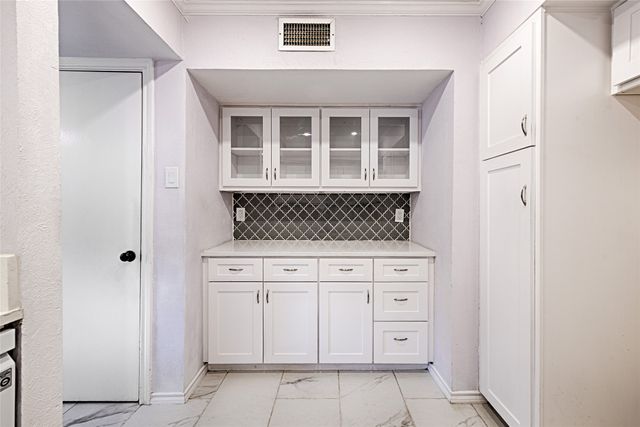 6457 Southpoint Drive, Dallas, TX 75248