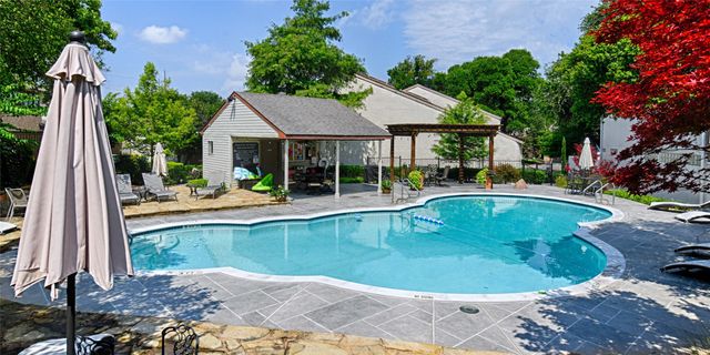 6457 Southpoint Drive, Dallas, TX 75248
