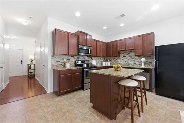 6872 Zaniah Road, South Fulton, GA 30331