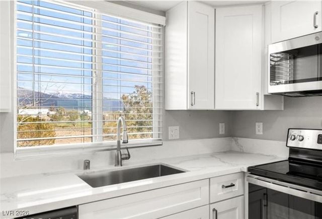 6811 North Mountain View, Pahrump, NV 89060