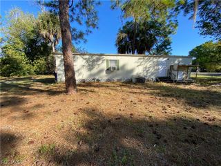 7535 McDaniel DR, North Fort Myers, FL 33917